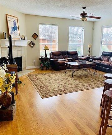 4th image of 3202 Weeping Willow Ct