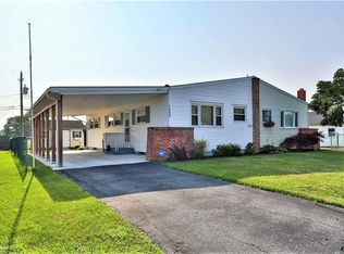 1522 Elayne St, Bethlehem, PA 18017