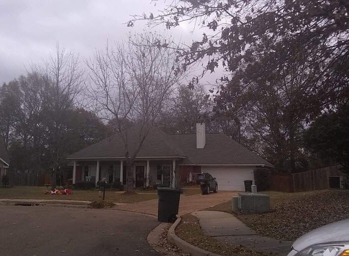 2nd image of 606 Clearwood Cv