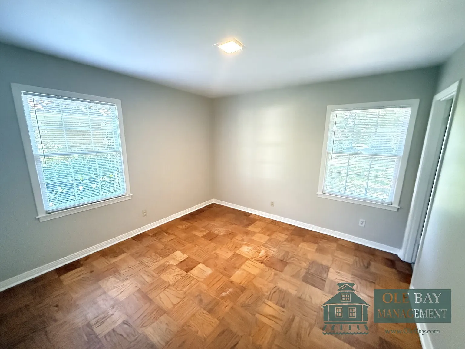 3 bed, 1.5 bath, $1,275 — Photo 4