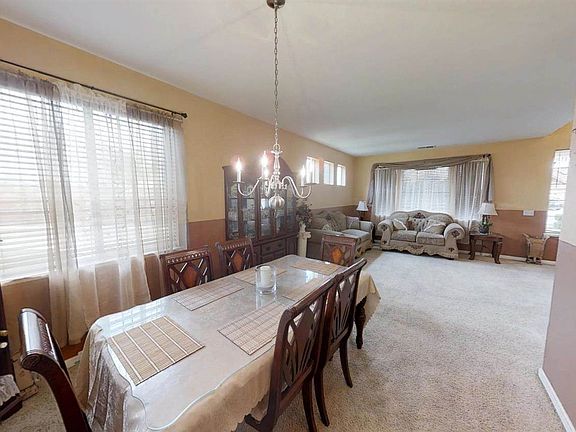 5th image of 5661 Prospectors Pkwy