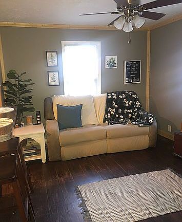 3rd image of 2606 Park Ave