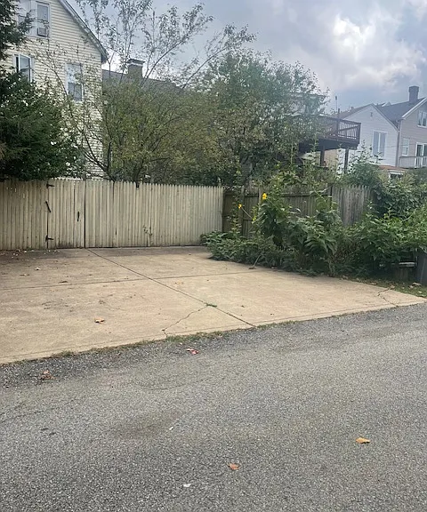 Parking pad on Lamont Pl rear of house 364 Lehigh