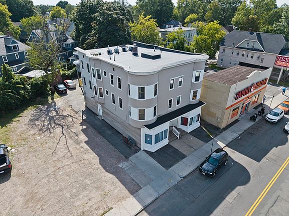2nd image of 298-302 Belmont Ave