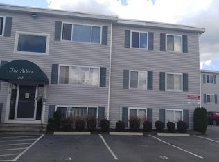 215 Glasgow St APT 3, Fall River, MA 02721