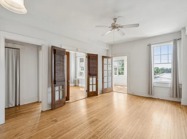 63 Rutledge Ave APT 28, Charleston, SC 29401