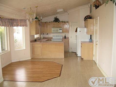 Open Floor Plan View 2