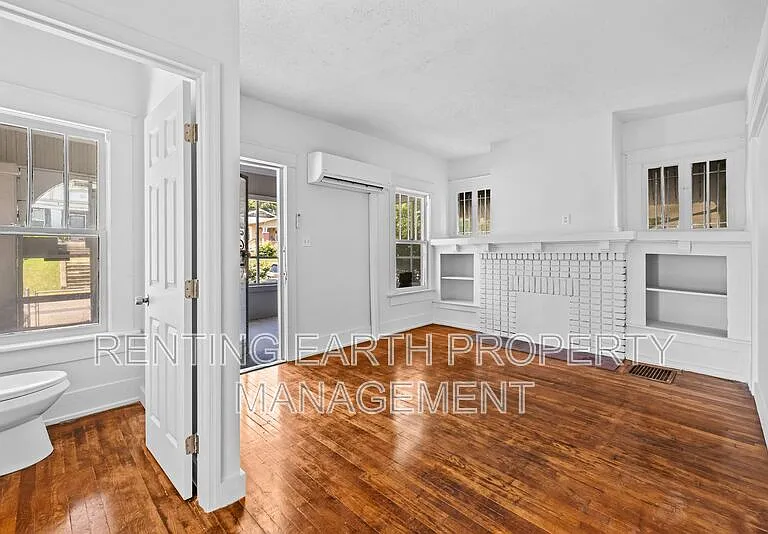 1149 15th St SW — Photo 17