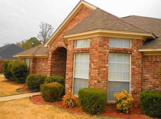 405 Rock Ridge Cir, Texarkana, AR 71854
