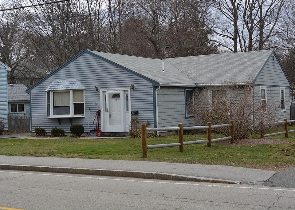 1st image of 223 Academy Ave