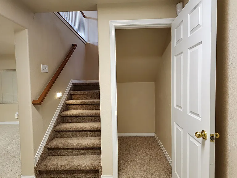 7285 Centennial Glen Dr — Photo 33