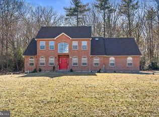 256 Center Rd, Stroudsburg, PA 18360