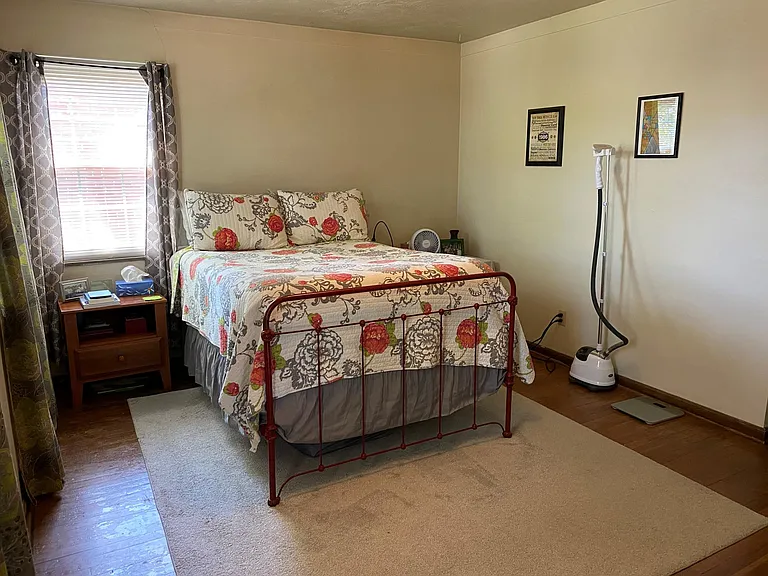 Front Bedroom