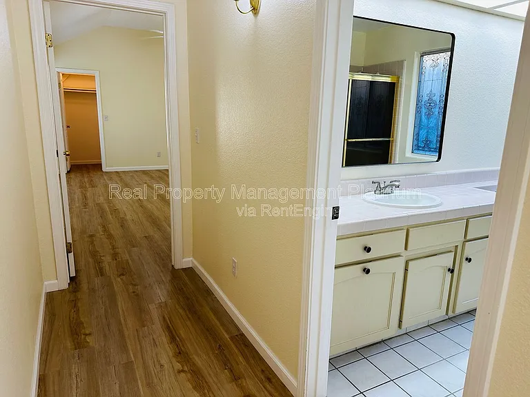 8552 N Meridian Ave — Photo 18