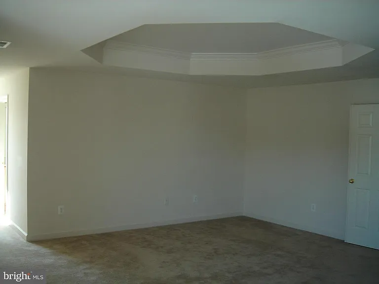 11225 Suffolk Dr — Photo 17