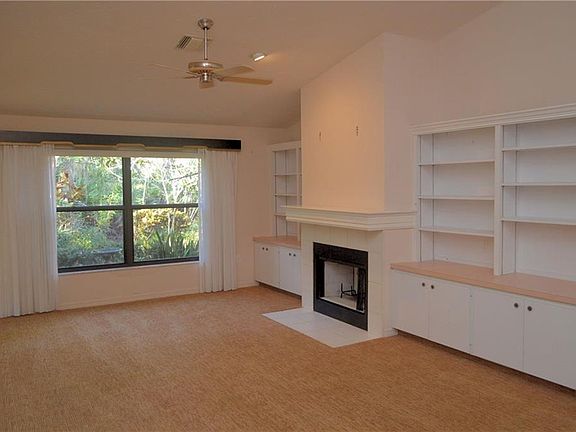 5th image of 7235 Oak Moss Dr #56