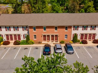405 Judie Ln #G, Lancaster, PA 17603