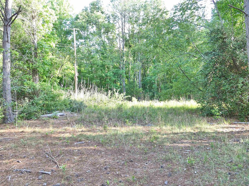 1st image of 221 Coyl Rd