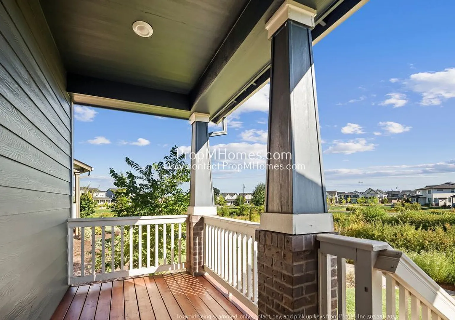 Lovely Three-Bedroom Retreat in Reed's Crossing! — Photo 2