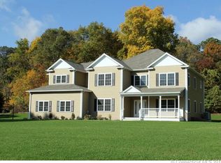 16 Hedgefield Ct, Orange, CT 06477