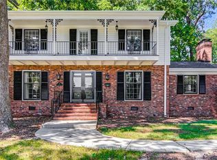 223 Green Valley Rd, Greensboro, NC 27403