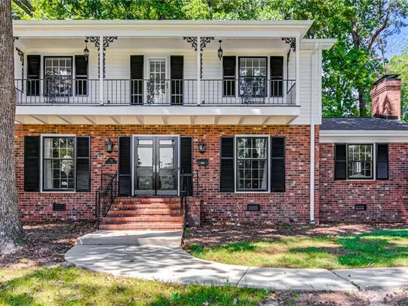 223 Green Valley Rd, Greensboro, NC 27403