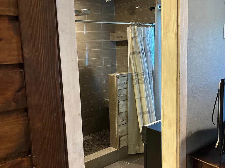 E Clover Creek Dr — Photo 13
