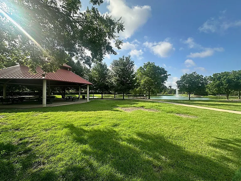 glendover park
