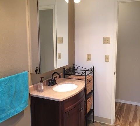 5th image of 14008 NE 85th St