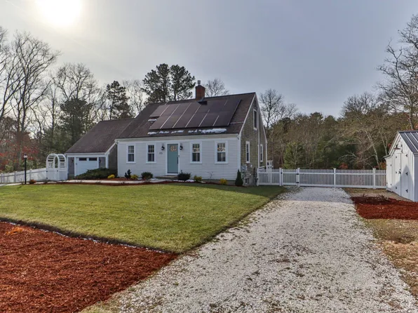 173 Thankful Lane, Cotuit, MA 02635