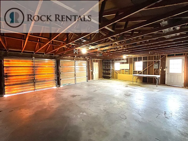 502 S Washington St — Photo 19