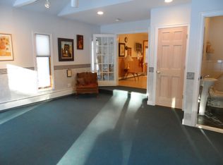 476 Nichols Rd, Hauppauge, NY 11788