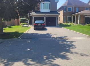 130 Widdifield Ave, Newmarket, ON L3X1Z3
