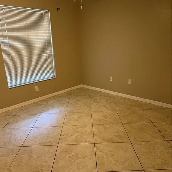 15415 Cedarwood Ln #3 — Photo 3