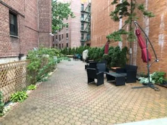 Rented by Owner | media 13