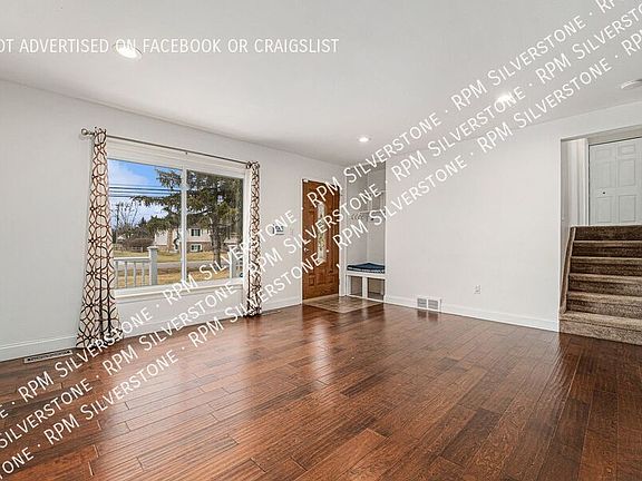 5th image of 2226 Orpington Dr