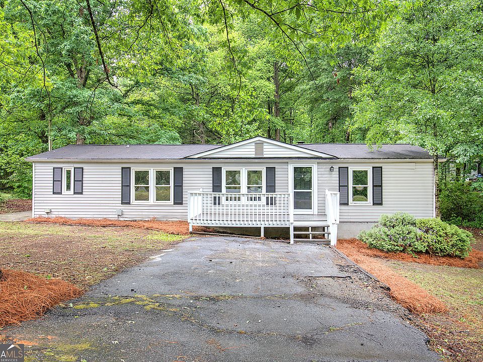 1st image of 284 Luther Cir