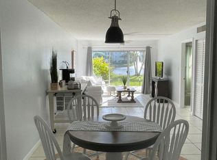 1000 Manatee Rd APT A105, Naples, FL 34114