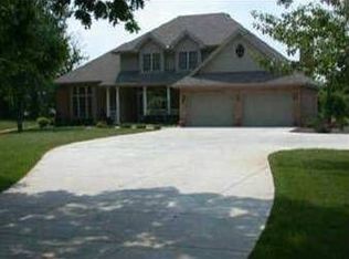 13598 Chase St, Crown Point, IN 46307