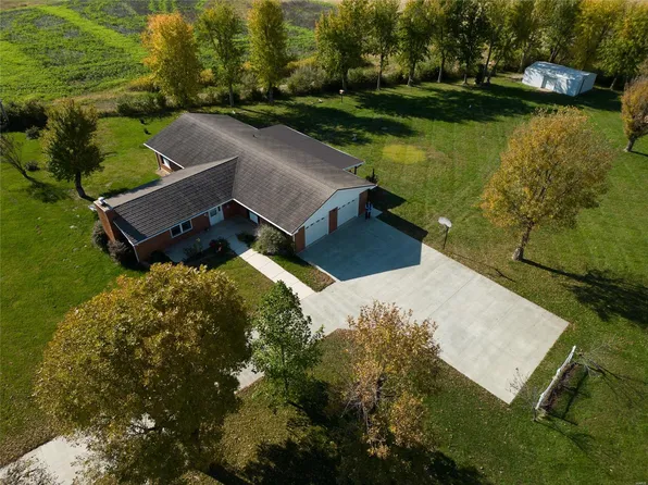 199 S Ethlyn Rd, Moscow Mills, MO 63362