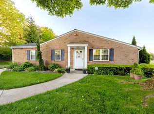 7 Harbor N, Amityville, NY 11701