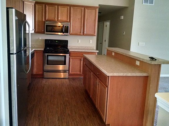 3rd image of 3553 E Squire Ave APT 101