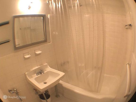 4th image of 88 Bleecker St APT 3L