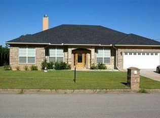 2416 Lilly St, Longview, TX 75602