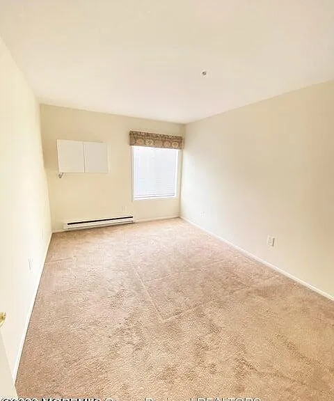 118 Amberly Dr #D — Photo 9
