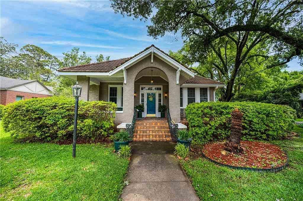 2305 Jackson St, Alexandria, LA 71301 Zillow