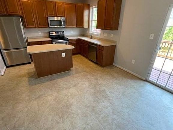 2nd image of 18319 Roy Croft Dr