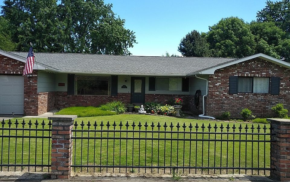 1st image of 1433 Durant St