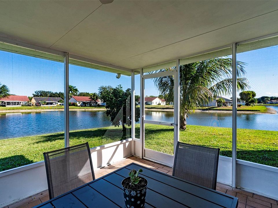 1st image of 4024 Summer Chase Ct