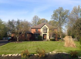 223 Chriswood Ct, Columbus, OH 43235